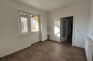 Wohnung mieten in 04758 Oschatz, ***RICHERT & CO - 3-Raumwohnung mit Balkon***