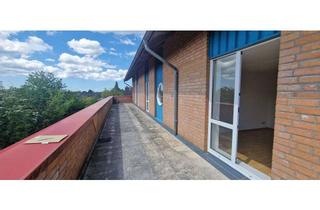 Wohnung mieten in Meldorfer Straße 184, 25746 Heide, Erstbezug nach Sanierung 2,5 Zimmer Wohnung 76m² mit EBK, Duschbad, riesige Dachterrasse in Heide