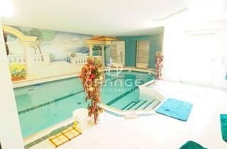 Villa kaufen in 72124 Pliezhausen, *** Top gepflegte Villa mit Charme – Wohnen mit Pool in Pliezhausen ***