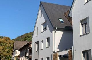 Wohnung mieten in Obertor 12, 64673 Zwingenberg, Exklusive, neuwertige 4,-Raum-DG-Wohnung mit geh. Innenausstattung mit 2x Balkon in Zwingenberg