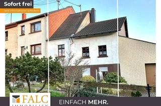 Haus kaufen in 66839 Schmelz, Kirkel: Kleines, komplett renovierungsbedürftiges Haus!