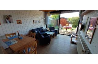 Wohnung kaufen in 26969 Butjadingen, Butjadingen - Ferienhaus in 26969 Tossens. Zentral, ruhig. 750m zum Strand.