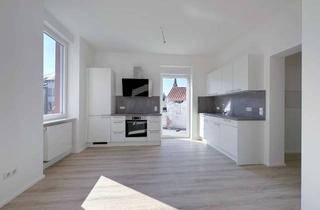 Wohnung mieten in Moltkestraße 62, 67655 Innenstadt, Tolle Stadtwohnung mit Balkon und Stellplatz in frisch saniertem Altbau