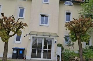 Wohnung mieten in Am Sandberg 24a, 84424 Isen, Geräumige und helle 3-Zimmer Dachgeschosswohnung in Isen