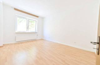 Wohnung mieten in Oskar-Hoffmann-Straße 171, 44789 Südinnenstadt, 2 Zimmer Wohnung + Wohnküche + Balkon + Tageslichtbad + Badewanne + WG geeignet