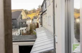 Wohnung mieten in Waldbröler Str. 19, 51597 Morsbach, Charmante 3-Zimmer-Wohnung mit Balkon im Herzen der Stadt