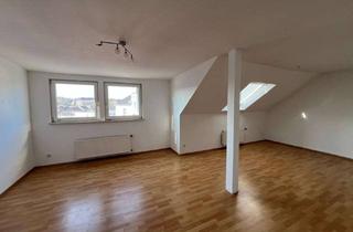 Wohnung mieten in Hans-Böckler-Str. 13, 58638 Iserlohn, 2 Zimmer Dachgeschoss Wohnung in Iserlohn!