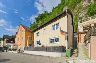 Haus kaufen in 93188 Pielenhofen, Ihr Traum vom Eigenheim – Zweifamilienhaus in idyllischer Lage an der Naab