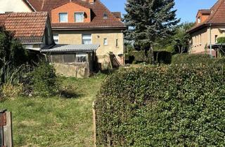 Doppelhaushälfte kaufen in 99996 Menteroda, Doppelhaushälfte zum Sanieren – ideale Grundlage für Ihr neues Zuhause