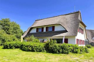 Doppelhaushälfte kaufen in 23946 Ostseebad Boltenhagen, Super Auslastung! Schöne Reetdach-Doppelhaushälfte