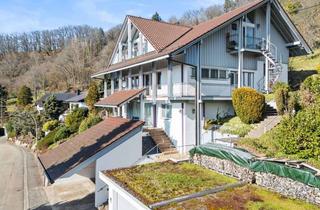 Anlageobjekt in 76571 Gaggenau, Solides Investment mit Potenzial: Dreifamilienhaus mit Aussicht in Gaggenau