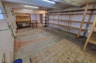 Lager mieten in Georg-Schumann-Str. 309, 04159 Wahren, Großer Raum im Souterrain mit Werkbank und Toilette zur vermieten! + Lager + eigener Außenzugang