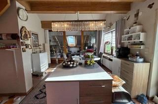 Wohnung kaufen in 79865 Grafenhausen, Kauf mich! Ich bin die perfekte Maisonette-Wohnung für Singles oder Paare!