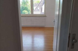Wohnung mieten in Klosterstraße 40, 34414 Warburg, Renovierte 4ZKB mit Balkon in Klosternähe sucht neue Mieter