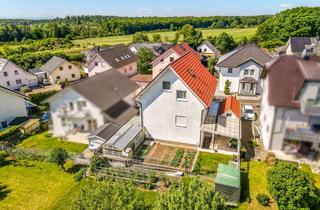 Einfamilienhaus kaufen in 35423 Lich, Freistehendes Einfamilienhaus mit Garten und Garage in bester Wohnlage von Lich