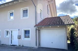 Haus kaufen in Kreuzfeldstraße 6a, 83334 Inzell, Modernes Wohnen trifft Natur - Charmantes Reiheneckaus in Inzell