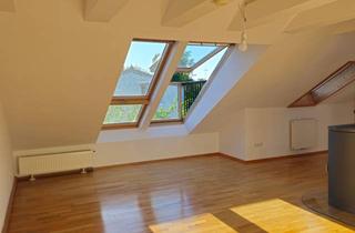 Wohnung kaufen in 85560 Ebersberg, Ebersberg - schöne & helle Dachgeschosswohnung mit Alpenblick