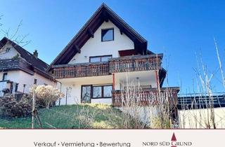 Mehrfamilienhaus kaufen in 77830 Bühlertal, Bühlertal - 2-Familien Generationen Haus in Bühlertal. Kachelofen, Terrasse, Doppelgarage, Garten, Aussichtslage