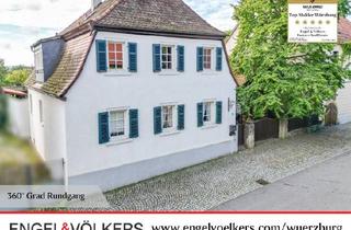 Einfamilienhaus kaufen in 97348 Markt Einersheim, Markt Einersheim - Zwei Häuser, ein Anwesen - Großzügig, historisch und vielseitig nutzbar