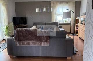 Wohnung kaufen in 34596 Bad Zwesten, Bad Zwesten - Schöne große Erdgeschoss- Eigentumswohnung mit Balkon