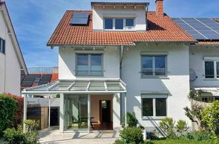 Doppelhaushälfte kaufen in Zum Wörth 32, 69190 Walldorf, Walldorf - *RESERVIERT* Walldorf-Ost: Schöne Doppelhaushälfte mit Garten, Stellplätzen und Effizienz B