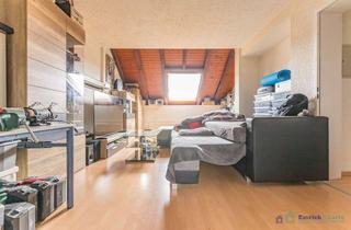 Wohnung kaufen in 55437 Nieder-Hilbersheim, 2-Zimmer Dachgeschosswohnung in Nieder-Hilbersheim