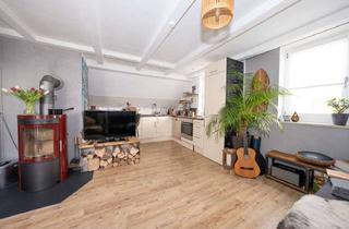 Wohnung kaufen in Augsburger Straße 19, 86368 Gersthofen, Dachgeschosswohnung mit sonniger Terrasse in Gersthofen