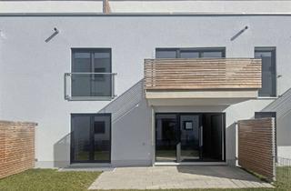 Wohnung kaufen in 83071 Stephanskirchen, 3-Zimmer-EG-Wohnung mit großem Hobbyraum