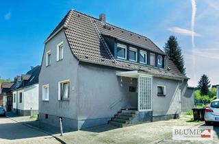 Wohnung kaufen in 44581 Castrop-Rauxel, Maisonettewohnung mit Hauscharakter: Garten, Balkon und Pkw-Stellplatz!