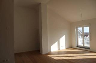Wohnung kaufen in Passauerstr. 37, 94152 Neuhaus, Dachgeschoss Traum mit großzügiger Terrasse und Blick über Neuhaus am Inn