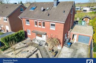 Wohnung kaufen in 59320 Ennigerloh, Familienfreundliche 5-Zimmer-Maisonette-Wohnung mit Balkon, Garten und Carport
