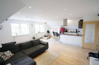 Wohnung mieten in 96482 Ahorn, Großzügige 2-Zimmer-Wohnung mit schöner Einbauküche und Stellplatz in Ahorn-Wohlbach