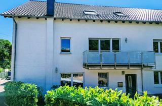 Wohnung mieten in 42781 Haan, Neubau in Haan, 3-Zimmer Whg., Balkon, Bad mit Dusche + Badewanne.