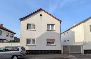 Haus kaufen in 68623 Lampertheim, Zweifamilienhaus in zentraler Lage von Lampertheim