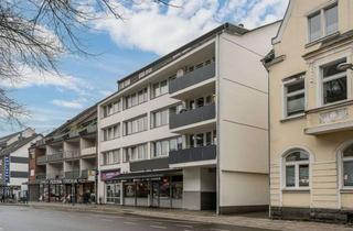 Mehrfamilienhaus kaufen in 40764 Langenfeld, Zeitloses Mehrfamilienhaus mit erstklassigen Renditemöglichkeiten