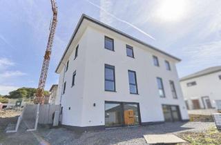 Doppelhaushälfte kaufen in 59846 Sundern, / Exklusive Doppelhaushälfte-nur noch die rechte Seite verfügbar!