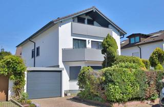 Mehrfamilienhaus kaufen in 76437 Rastatt, Mehrfamilienhaus mit guter Rendite in begehrter Wohnlage für Kapitalanleger !