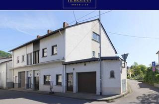 Mehrfamilienhaus kaufen in 56154 Boppard, Investitionsobjekt: Leerstehendes Mehrfamilienhaus mit 4 Einheiten, Garten und Garage