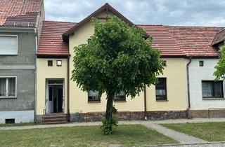 Einfamilienhaus kaufen in Ernst-Thälmann-Straße 48, 04916 Schönewalde, Charmantes 5-Zimmer-Einfamilienhaus in Schönewalde von privat
