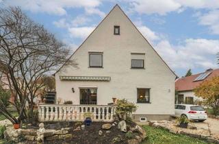 Anlageobjekt in 82275 Emmering, Zweifamilienhaus mit großem Sonnengarten, Ausbaupotenzial und Doppelgarage in ruhiger Lage