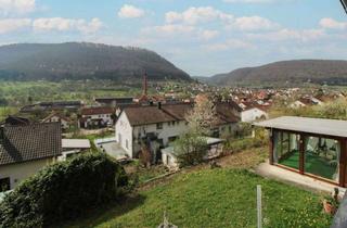 Anlageobjekt in 73342 Bad Ditzenbach, Großzügige 3-Zimmer-Wohnung mit Panoramablick in gefühltem Einfamilienhaus