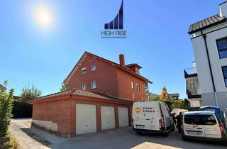 Wohnung kaufen in 33758 Schloß Holte-Stukenbrock, Geräumige Dachgeschoss-Eigentumswohnung mit XL-Balkon im Herzen von Stukenbrock