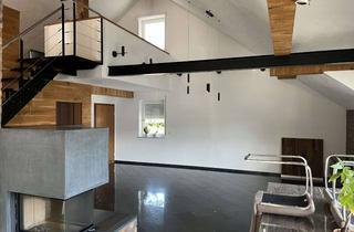 Wohnung kaufen in 73066 Uhingen, Renovierte Luxoriöse Galerie Wohnung in mitten von Uhingen!!! !!! Ohne Marklerprovision !!!