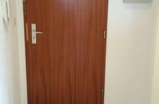 Wohnung mieten in 25813 Husum, 2-Raum-Wohnung mit Balkon und Einbauküche in Husum