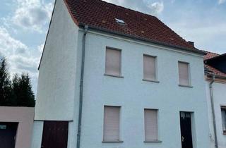 Einfamilienhaus kaufen in 06869 Coswig, Coswig (Anhalt) - Schönes Einfamilienhaus mit Garten Zufahrt Nebengelass Keller