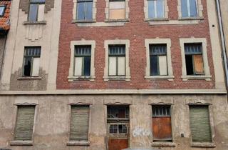 Mehrfamilienhaus kaufen in 06667 Weißenfels, Weißenfels - Sanierungsbedürftiges Mehrfamilienhaus-provisionsfrei!