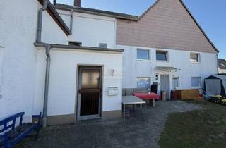 Wohnung kaufen in 59457 Werl, Werl - Vermietete ETW in 2 Fam.- Haus sucht neuen Besitzer