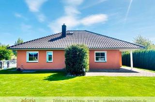 Einfamilienhaus kaufen in 16727 Oberkrämer, Oberkrämer / Schwante - Barrierefreier Bungalow in Top-Ausstattung mit Doppelgarage und gepflegtem Garten