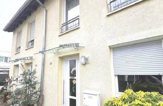 Doppelhaushälfte kaufen in 76470 Ötigheim, Ötigheim - Willkommen im neuen Zuhause! Doppelhaushälfte mit Garage und Garten in Ötigheim