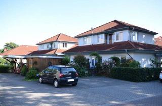 Wohnung kaufen in 27798 Hude, Hude (Oldb) - Charmante Eigentumswohnung mit separatem Eingang - Ihr Rückzugsort im Herzen der Stadt